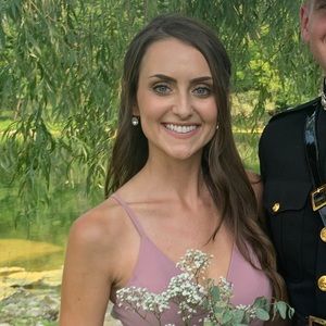 Meet your Posher, Hannah